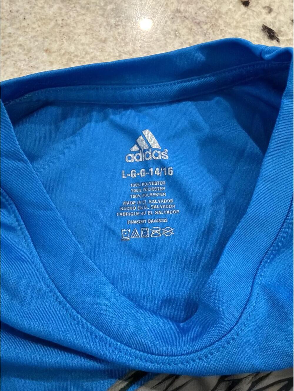 Adidas Boys Large Blue Graphic T-Shirt - Picture 6 of 8